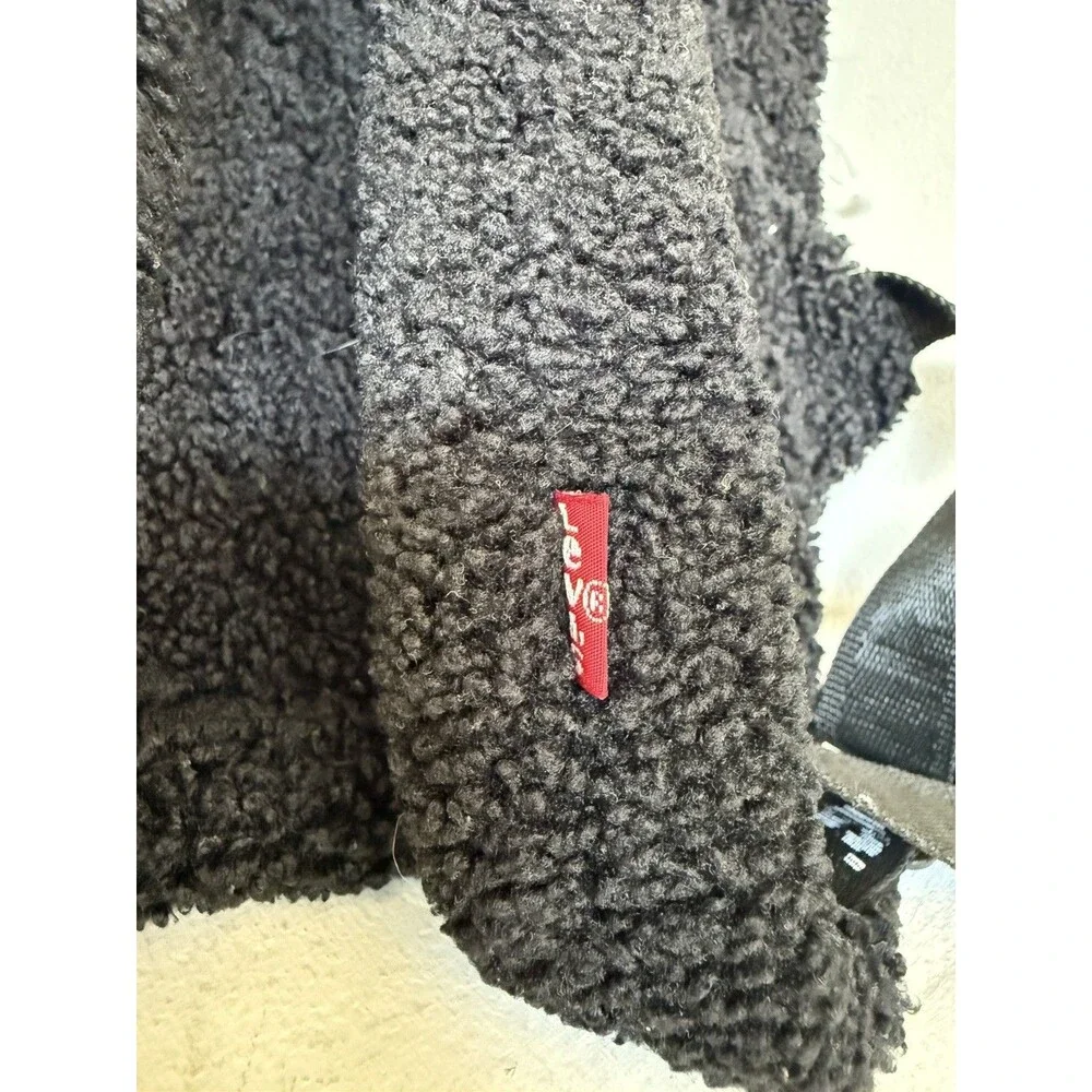 Levis levis black